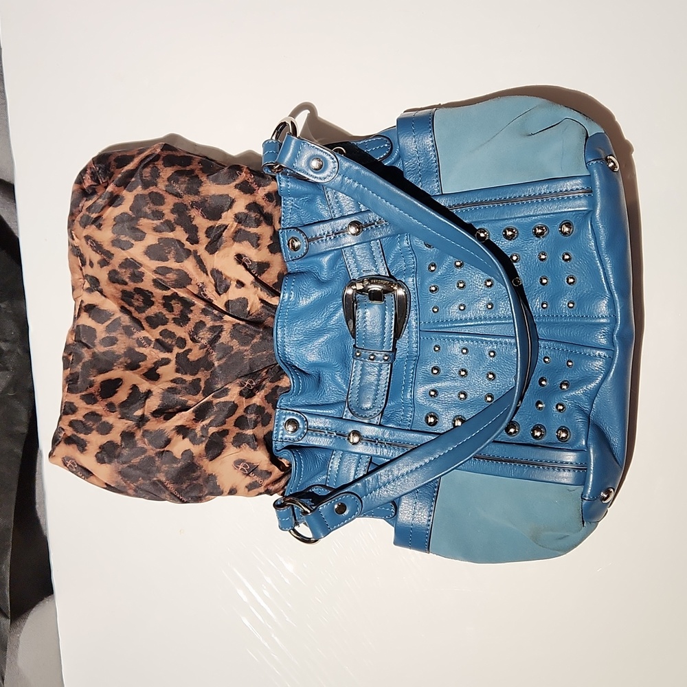 B Makowsky blue 100% leather moto style moto studded bag w/ dust bag - Picture 9 of 13